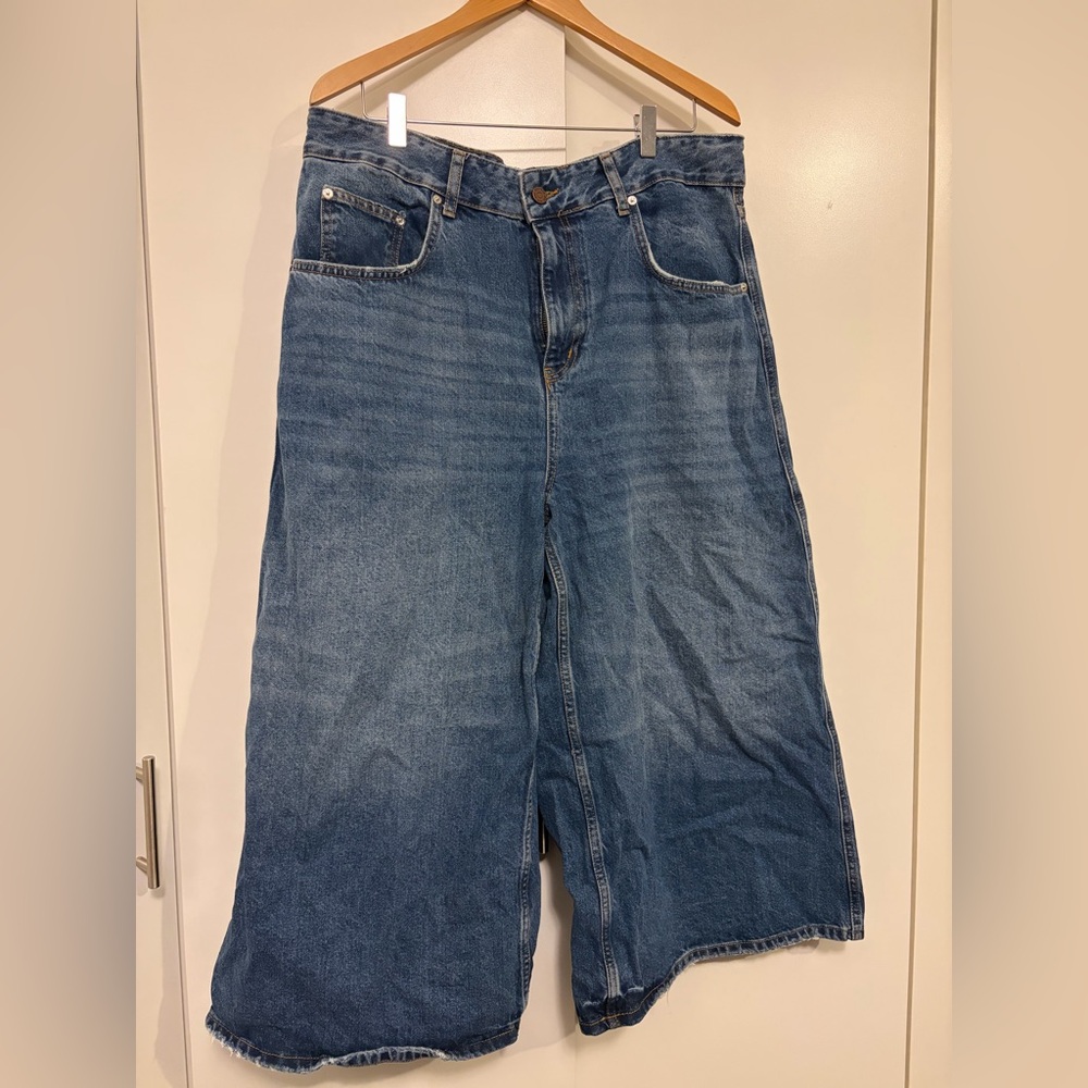 BDG Wide-Leg Blue Denim Jean Culottes